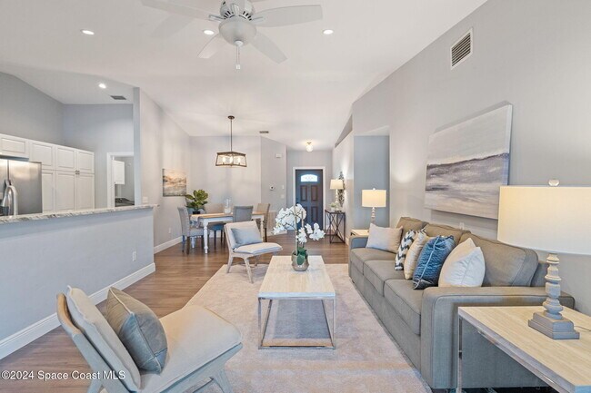 Photo - 1240 Ambra Dr