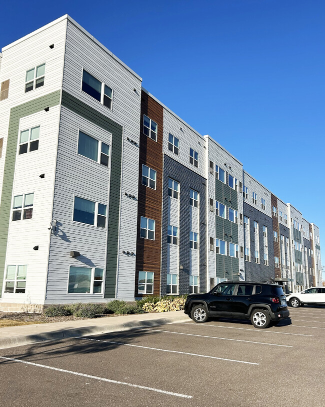 Headwaters Landing - Headwaters Landing Apartments