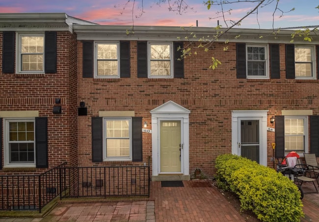 Photo - 1643 S Barton St