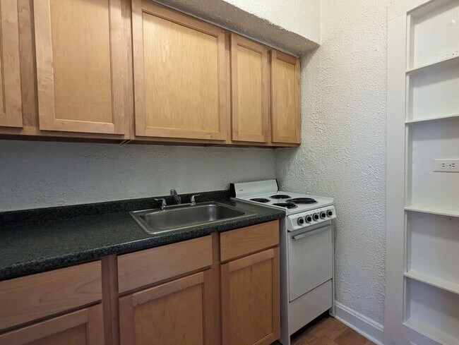 Photo - 536 W Arlington Pl Unit 118