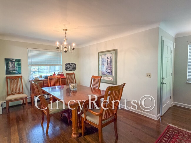 Photo - 3024 Kinmont St Unit 2