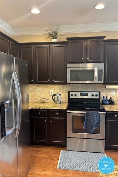 Photo - 716 CARNEROS Cir