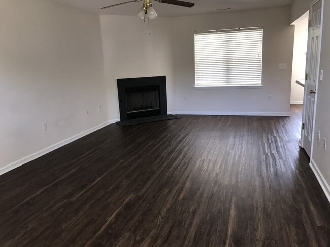 Photo - 203 Smallberry Ct