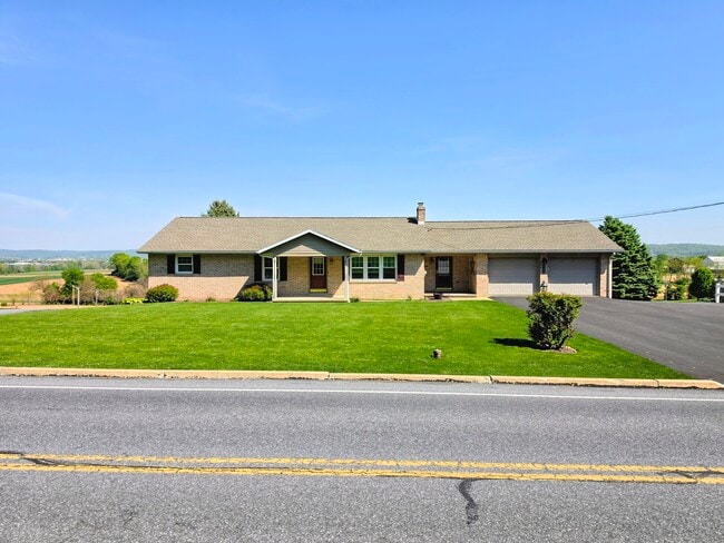 Photo - 154 Valley View Dr