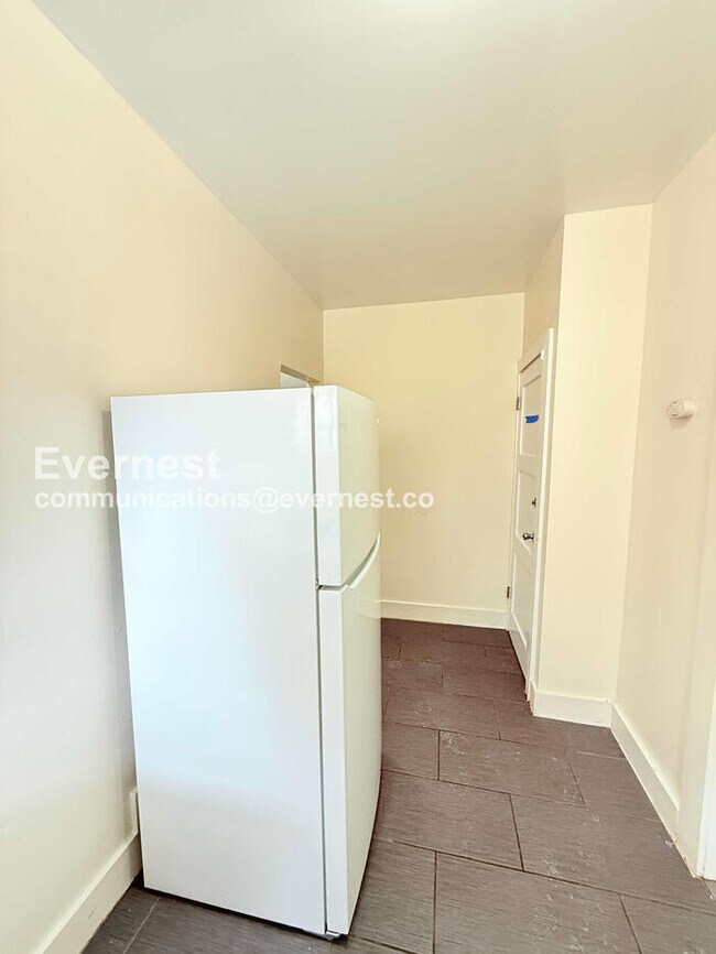 Photo - 2541 Monterey St Unidad 1