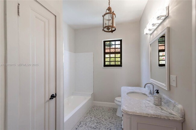 Photo - 3718 Sheridan Ave