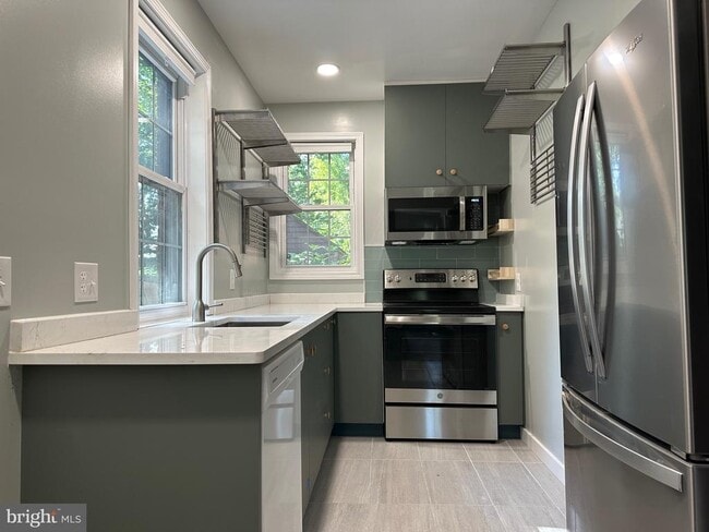 Photo - 4409 Beechwood Rd