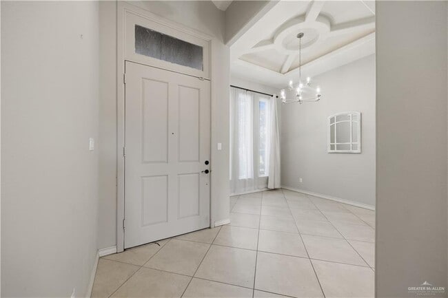1807 S Villa Real Dr