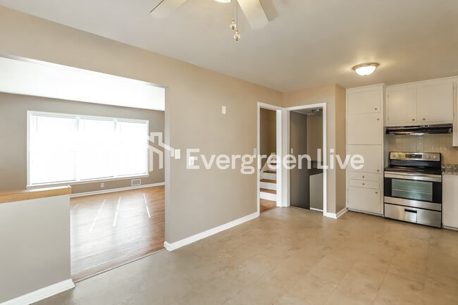 Photo - 6704 E 100th St