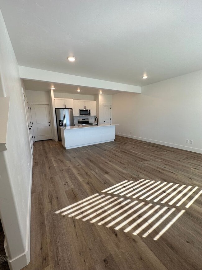 Photo - Luxury 3 bed 2.5 bath Townhome in the Summerfield Community