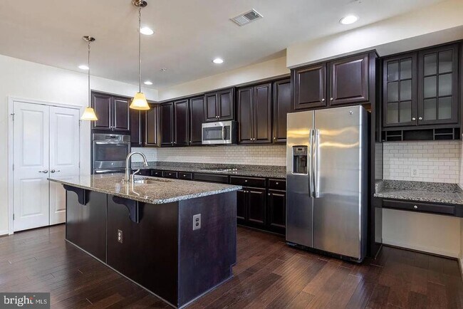 Photo - 7584 Brunson Cir