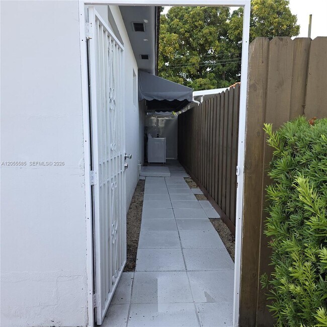 319 Beacom Blvd Unit 319