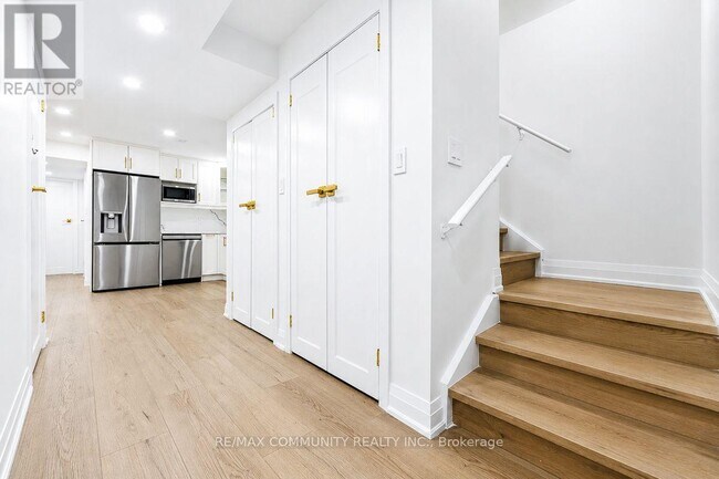 Photo - 8 Capstan Ct.