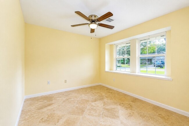 Photo - 2110 Whiteback Dr