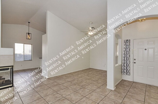 Photo - 2312 W Mystic Mountain Dr