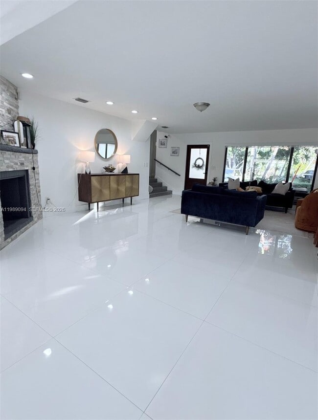 Photo - 9495 Dominican Dr