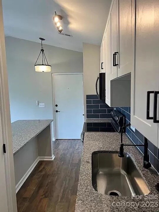 Room in Condo on Meadow Rose Ln
