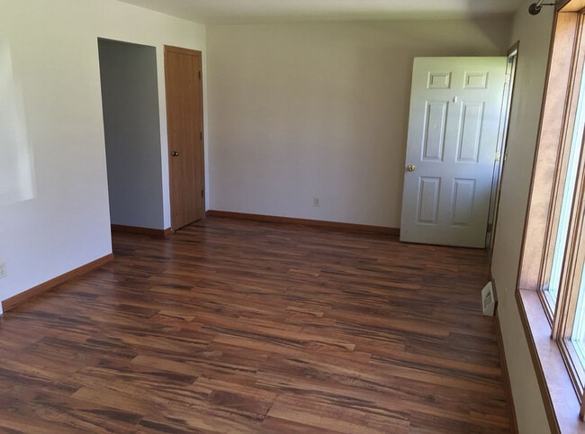 Photo - 4413 Menasha Ave Unidad 4413