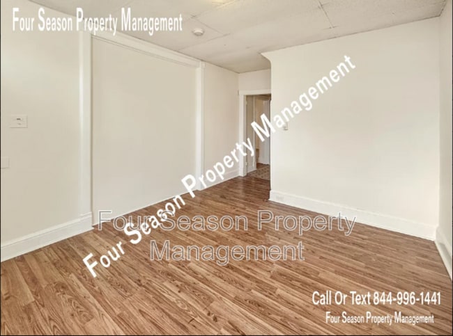 Photo - 616 W Franklin St