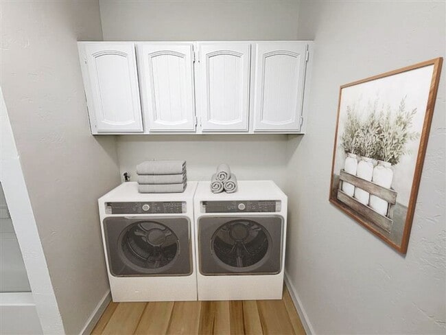 Photo - Davidson Triplex Unidad 609