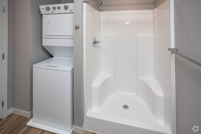 1BR, 1BA - 586SF - Baño