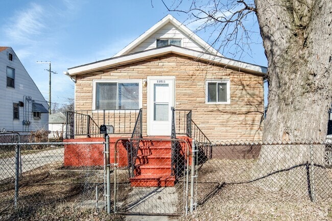 Building Photo - 11011 Dodge Ave Rental