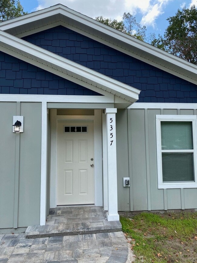Photo - 5357 Oak Trail Ln