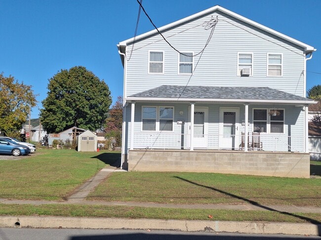 Photo - 145 Honeymoon St