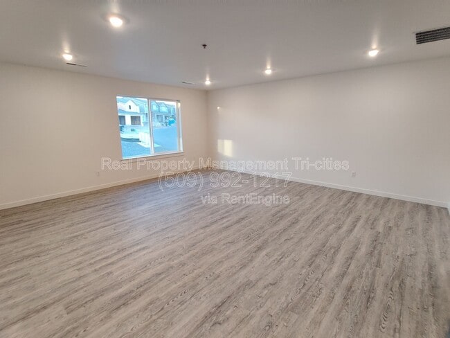 Photo - 6944 Hardrock Ct Unidad 102