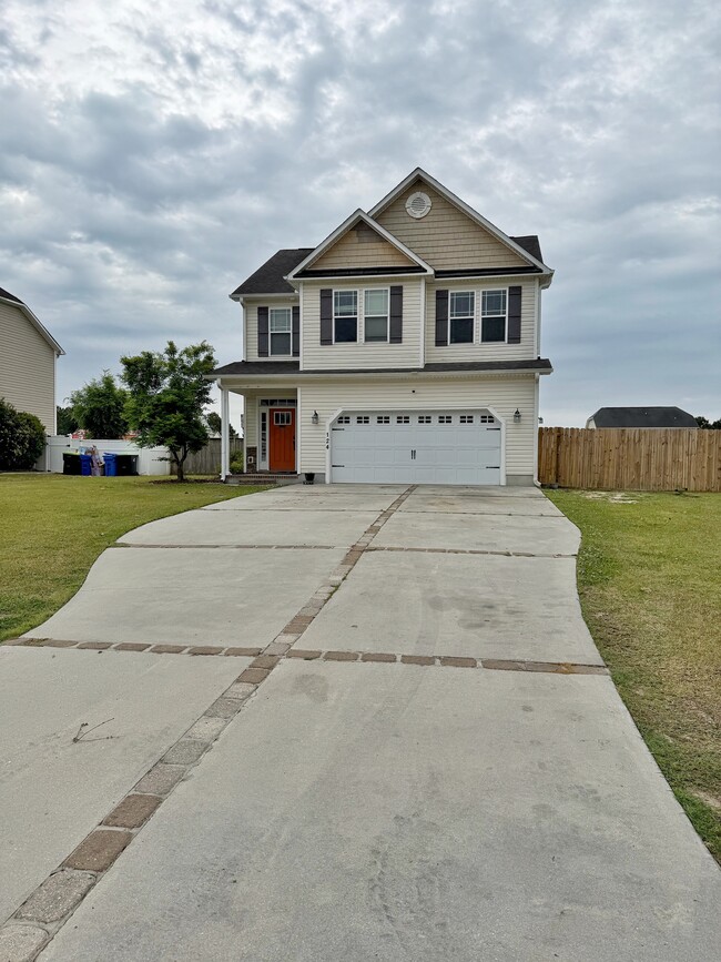 Photo - 124 Landover Drive