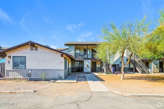 Building Photo - 713 W 1st Ave Unit 101 Rental