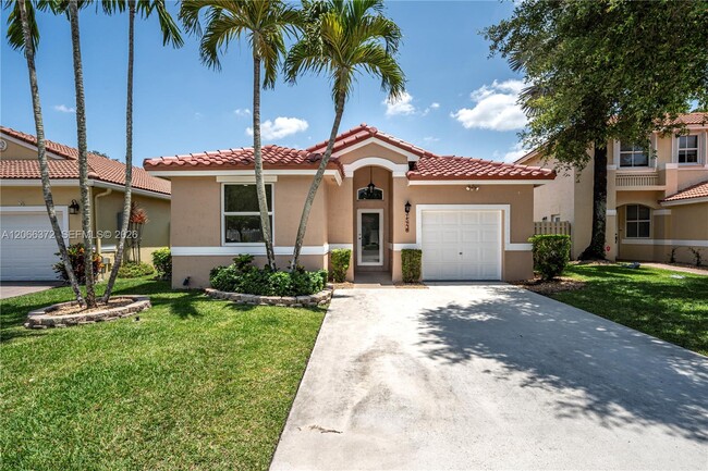 Building Photo - 15130 SW 49th Ct