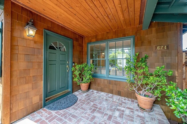 Photo - Updated 3BD/2BA Menlo Park Home with French Oak Floors + Bonus Room
