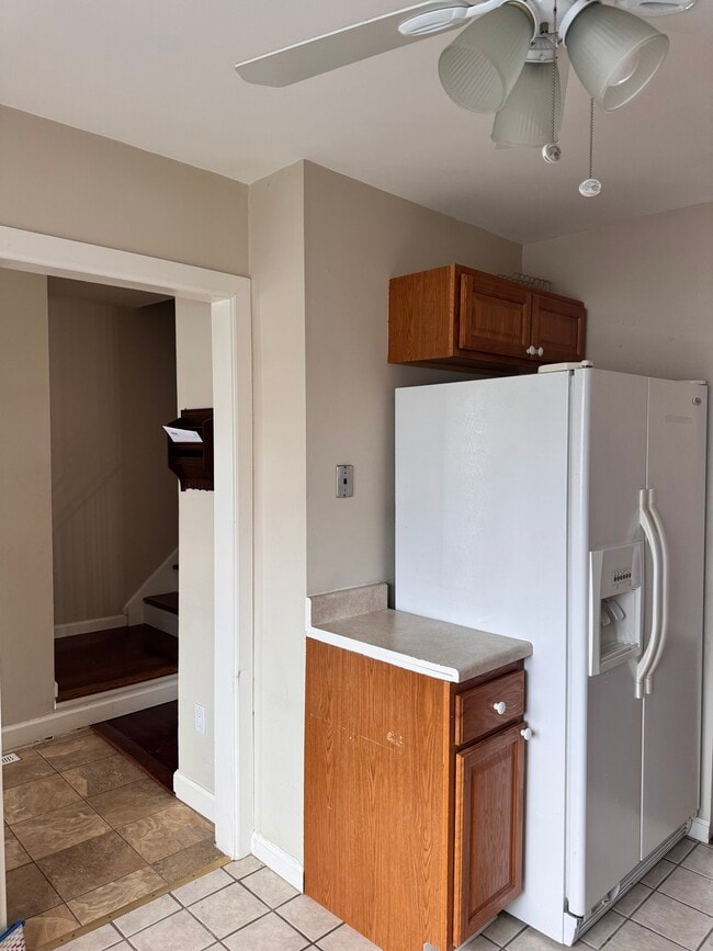 Photo - 489 Madison Dr