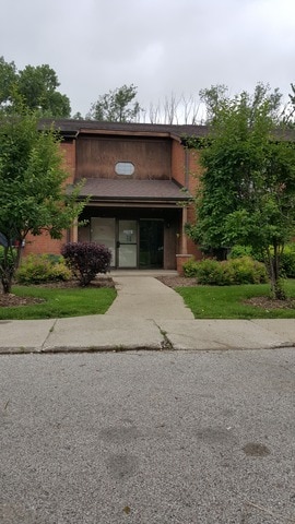 Building Photo - 33561 N Royal Oak Ln Unit 204 Rental