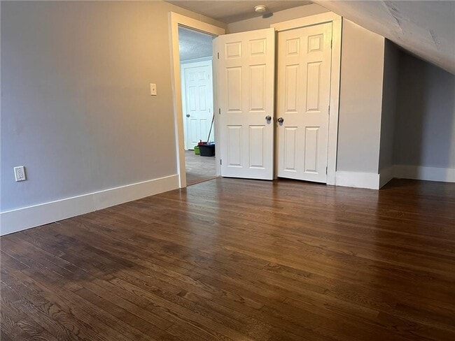 Building Photo - 30 Hawthorne St