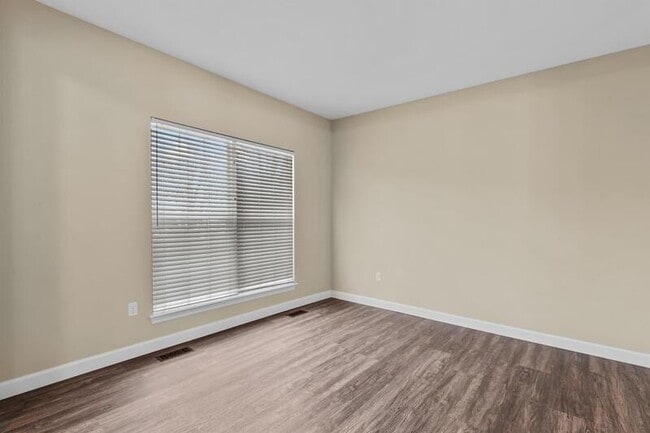 Photo - 612 Zumwalt Crossing