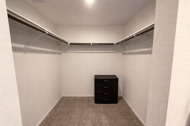 Photo - 5242 Rothwell Hts Dr