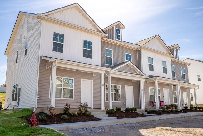 Photo - 348 Kristen Ct