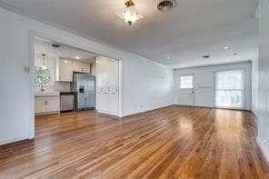 Photo - 9539 Peninsula Dr