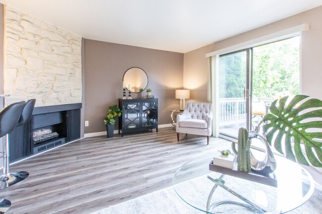 Photo - Bavarian Village on the Lake