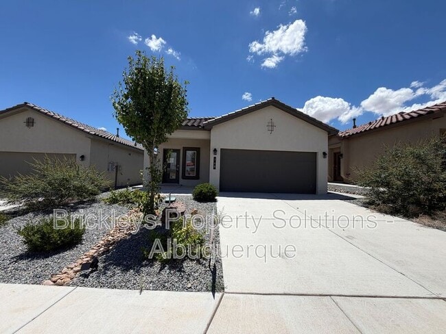 Building Photo - 768 Amatista Lp SE
