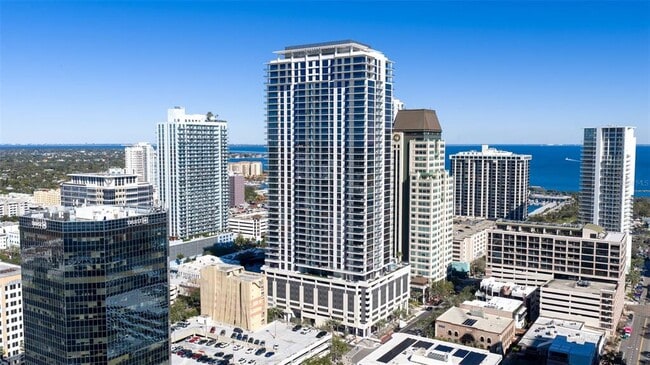 Building Photo - 275 1st Ave S Unit 3003