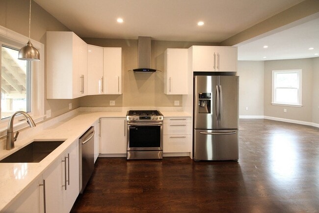 Building Photo - 26 Taralli Terrace Unit 26