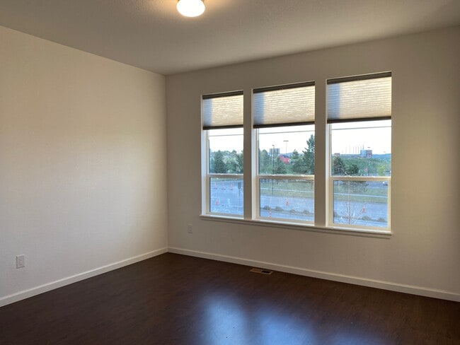 Photo - 2588 Meadows Blvd