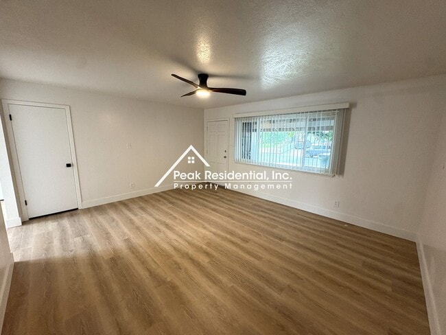 Photo - Updated 2bd/1ba Sacramento Duplex