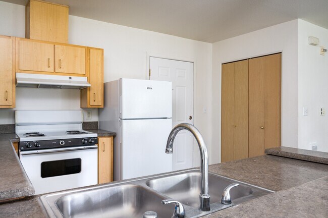 Quail Run Apartments - Vancouver, WA | ForRent.com