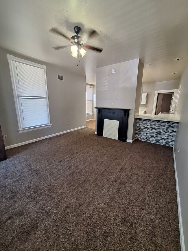 Photo - 207 E Southern Ave Unit 1