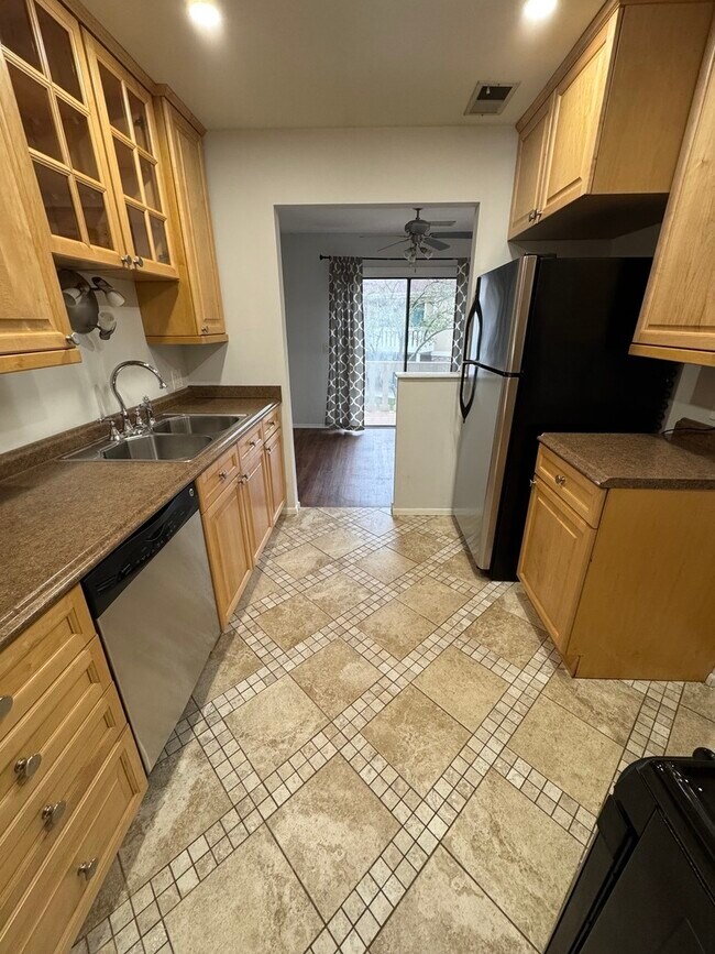 Photo - 576 Greystone Ln Unit C2