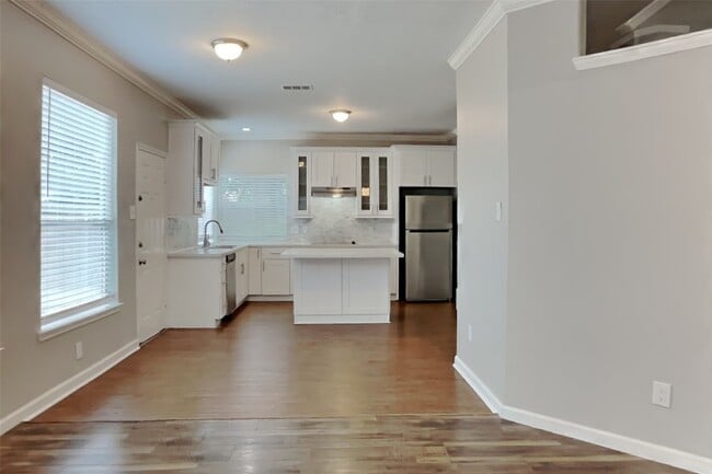 Photo - 10051 Rio Bravo Rd